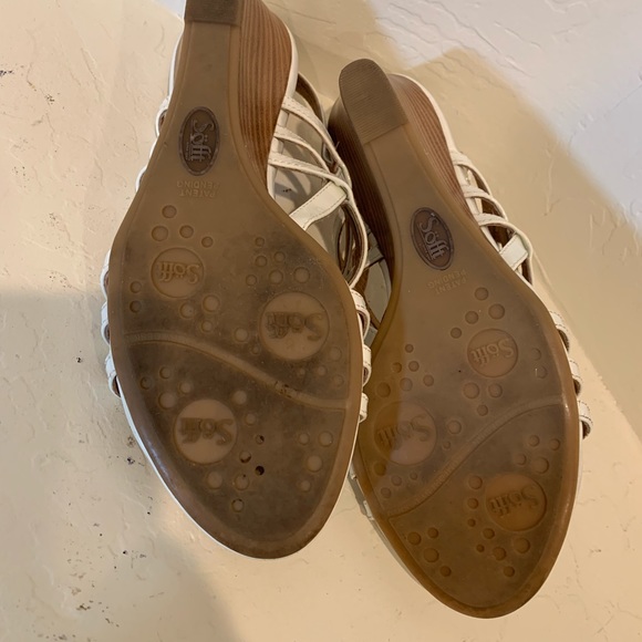 Sofft white patent sandals Size 6.5 - Picture 5 of 7